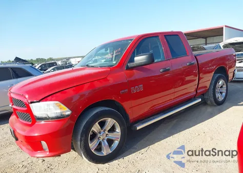 2013 Ram 1500 Express z USA, uszkodzony, nr VIN 1C6RR7FT7DS543421